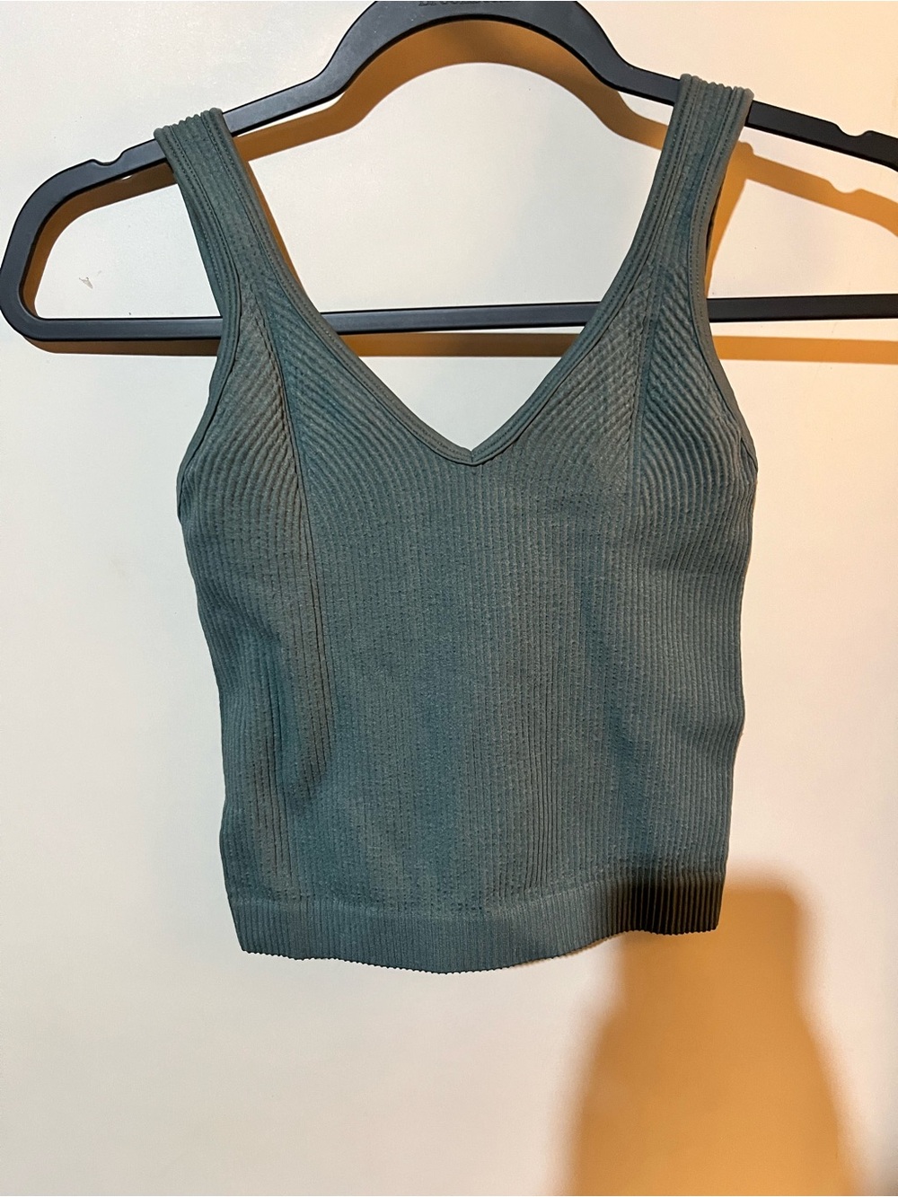 Dynamic Hunter Green Ribbed V-Neck Knit Tank Top One Size Fits Most NWOT